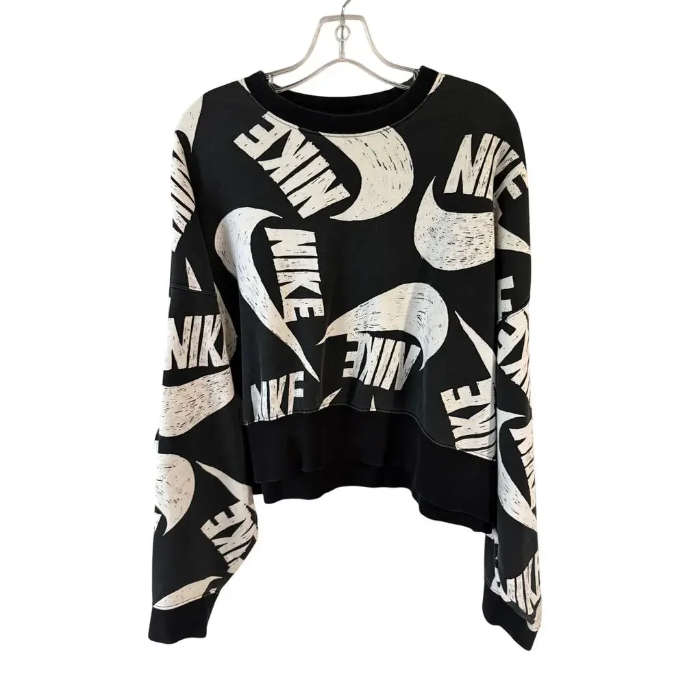 Nike Women’s Large Black White Logo Dolman Sleeve Cropped Sweatshirt